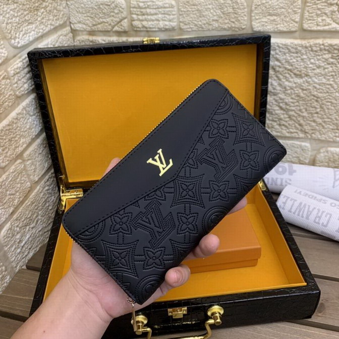 lu wallet-005